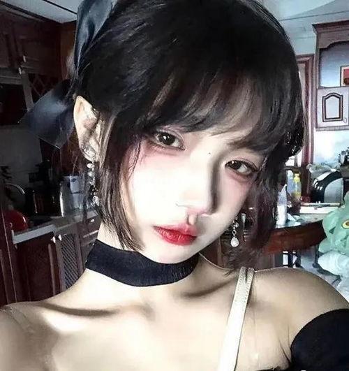 吃瓜黑网红,网络红人的崛起与争议