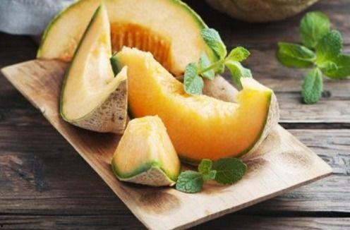 吃哈密瓜的儿子,哈密瓜之子的甜蜜成长故事